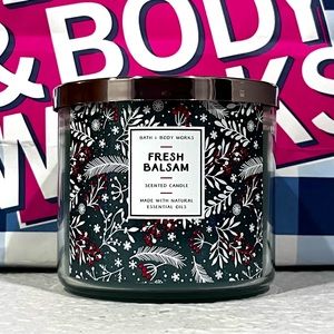 FRESH BALSAM Candle 3-Wick Scented Candle Bath & Body Works Brand new!!